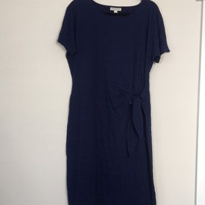 Dana Buchman knee length dress